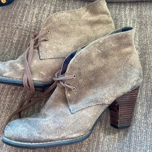 Indigo by Clark suede booties size 9.5
